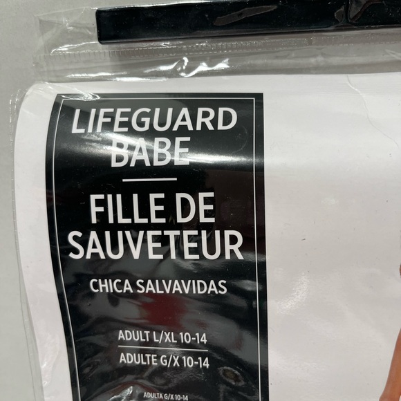 Lifeguard Babe L/XL (10-14) women’s Adult Size Halloween Costume Red/ - Picture 5 of 8